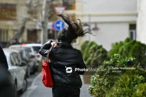 81AuKr4wuu21H9SyVM5az7ZwgDYrfkYdmV8NSs29_1200