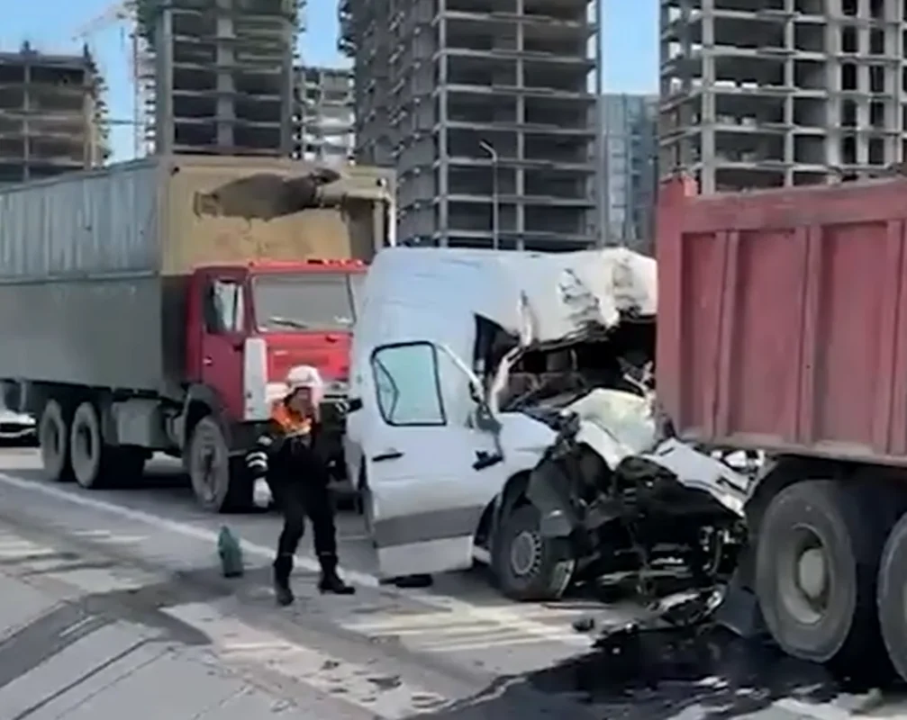 BielJyRVwntzxxWpLyIVTnr4WlxtXAiAq2HeJdL0_1200