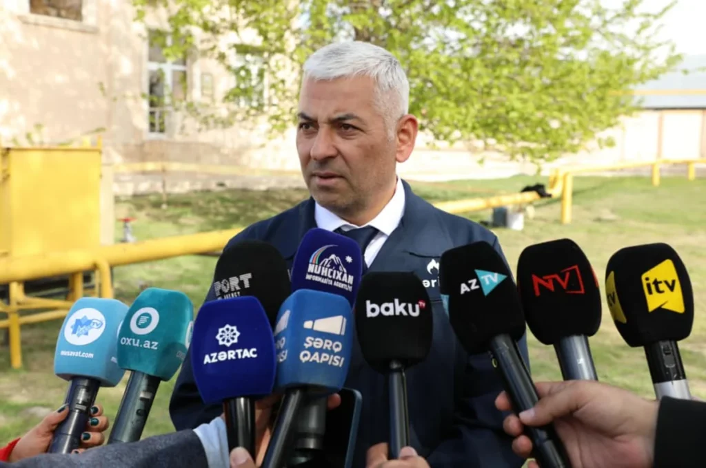 NsS7A54E8d753g3YrOsWjA6OxDFg0kin5VzSg8zl_1200