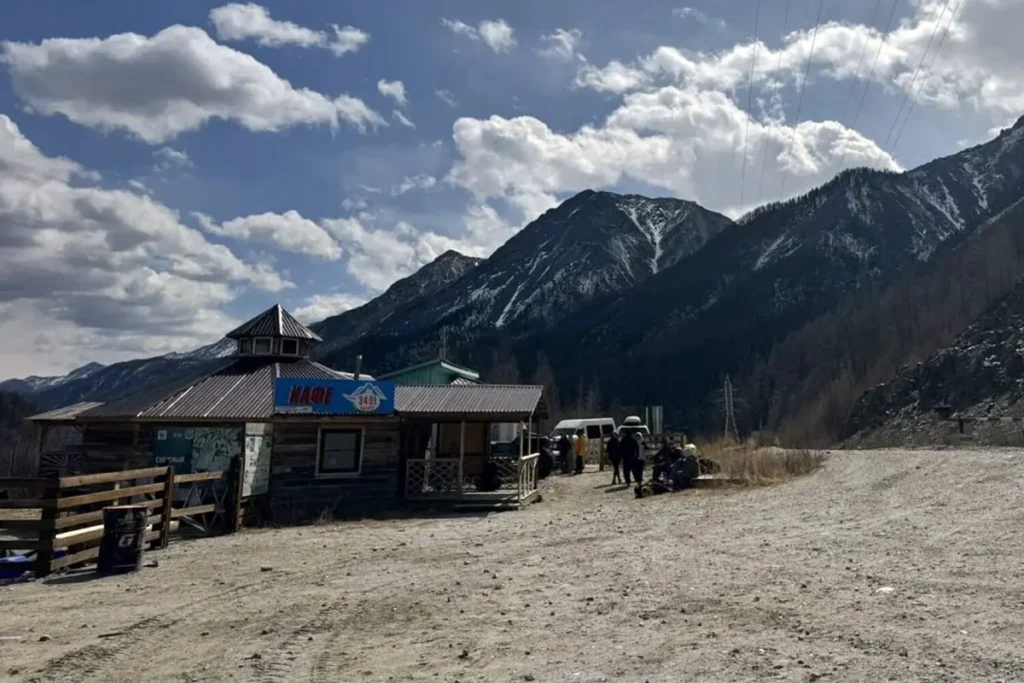 rzN0wuaHbceRA6Q853bJm2HDXLA0t0qLWnb1RH2W_1200