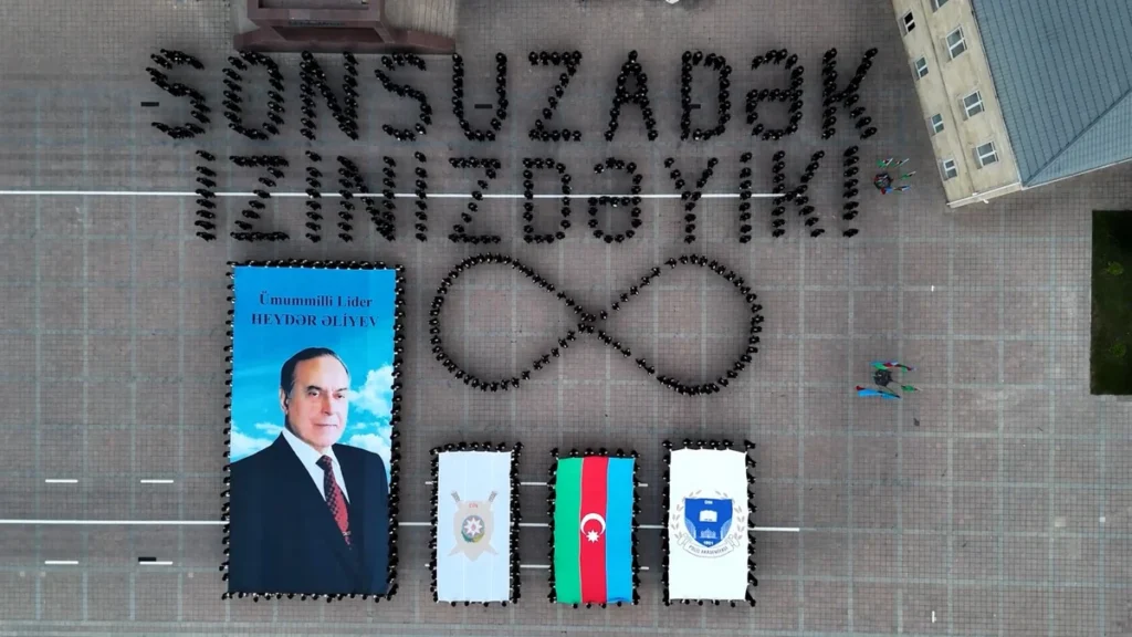 1J0nFUi7Fbf0VbJYPYylUq2M6rez9vZ9Hv90tQWn_1200